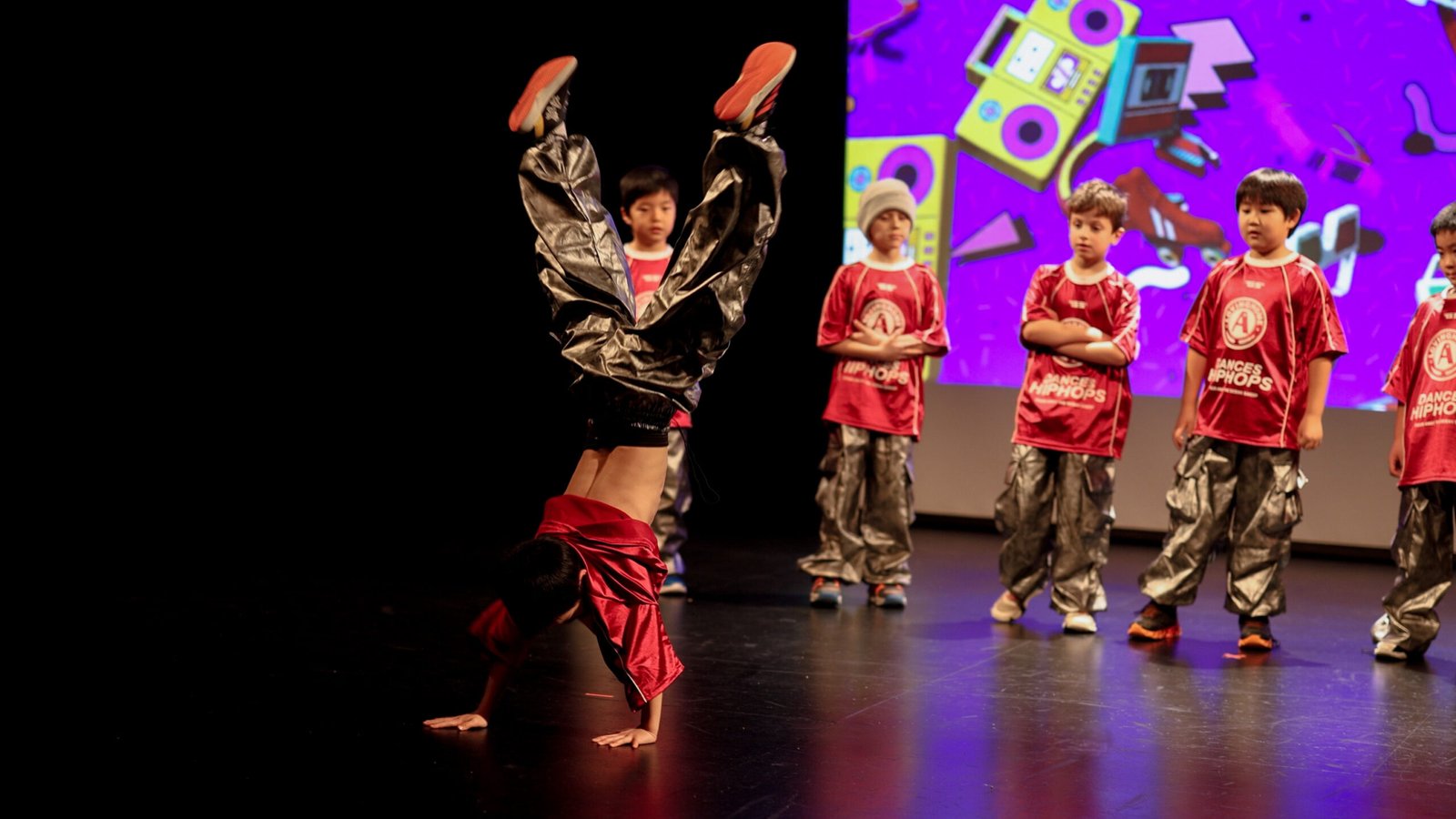 Kids Break Dance Performance in Kitchener-Waterloo
